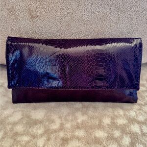 SAKS FIFTH AVE Clutch Bag Purple Snakeskin Vintage